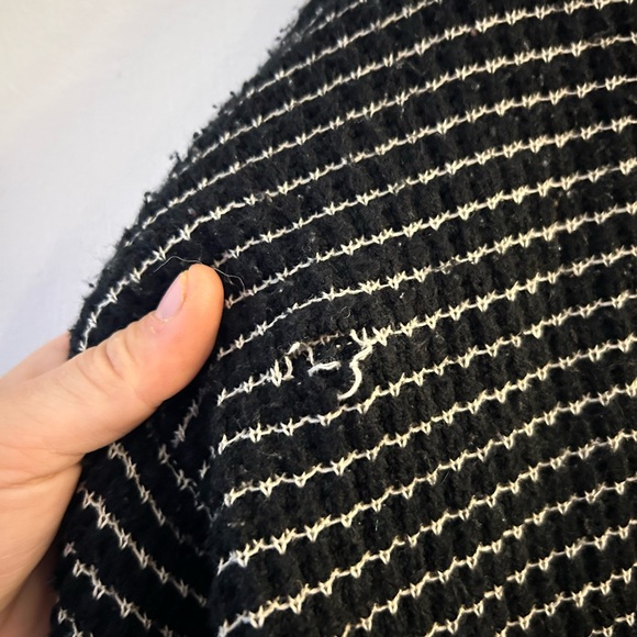 Cardigan - Picture 6 of 6